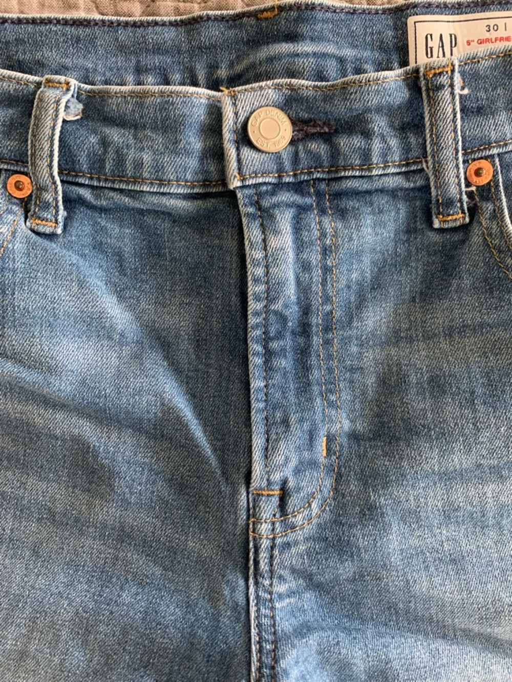 GAP Girlfriend Denim Shorts - Picture 5 of 8